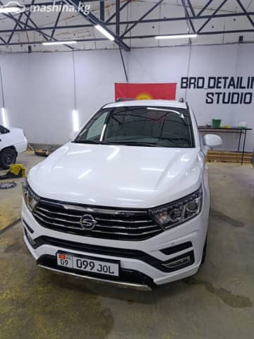 SsangYong Korando Turismo I Рестайлинг 2.2d AT 4WD