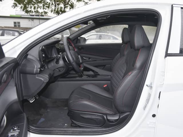 Hyundai Elantra VII (CN7) Рестайлинг 1.6 AT