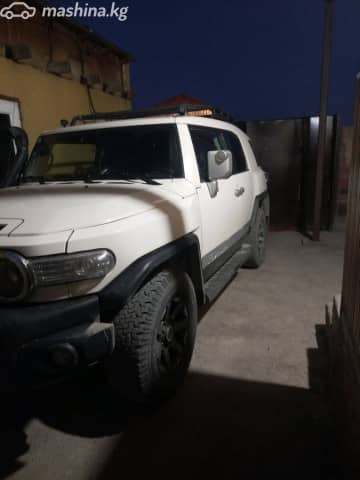 Toyota FJ Cruiser 4.0 AT
