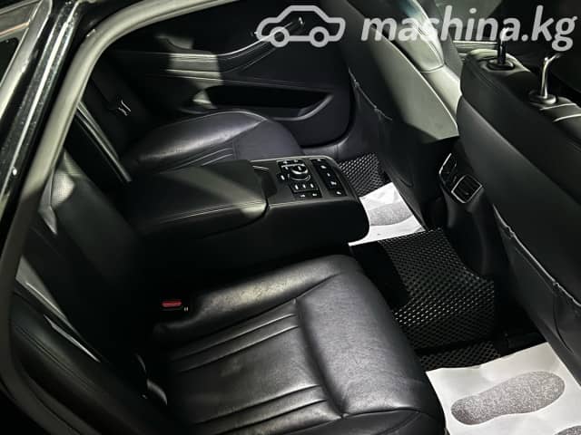 Genesis G80 I 3.8 AT 4WD