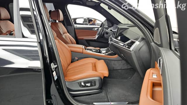 BMW X7 I (G07) Рестайлинг 40i 3.0 AT 4WD