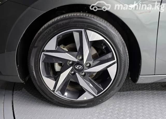 Hyundai Avante VII 1.6hyb AMT