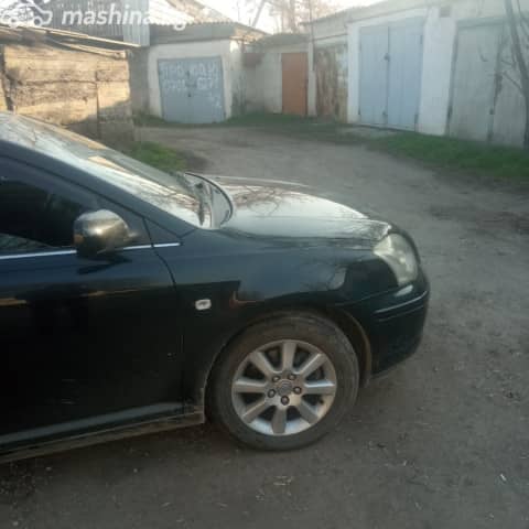 Toyota Avensis II Рестайлинг 1.8 MT