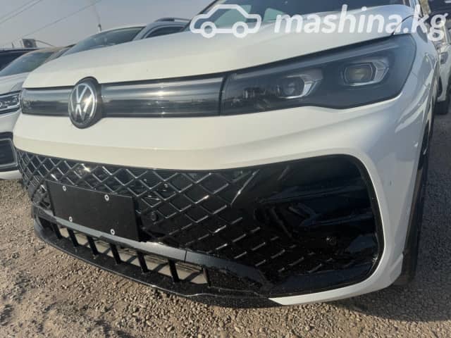 Volkswagen Tiguan III (China Market) 2.0 AMT 4WD