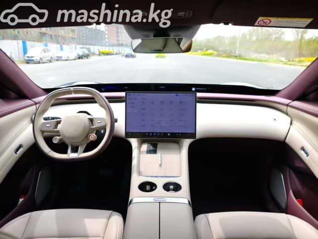 Xiaomi YU7 Electro AT 4WD