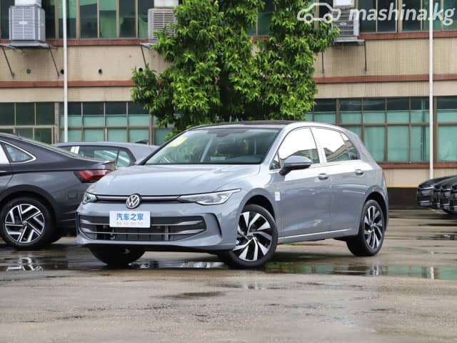 Volkswagen Golf VIII Рестайлинг 1.5 AMT