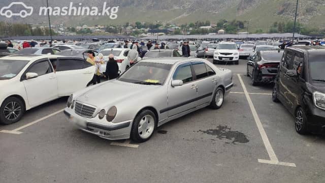 Mercedes-Benz E-Класс II (W210, S210) Рестайлинг 220 2.2d MT