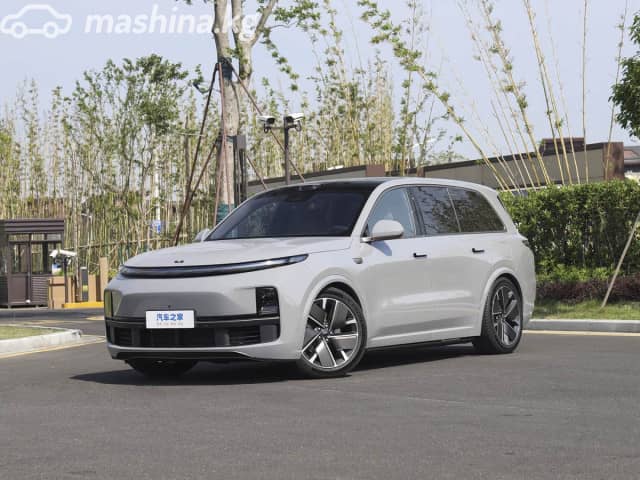 LiXiang L9 Рестайлинг 1.5hyb AT 4WD