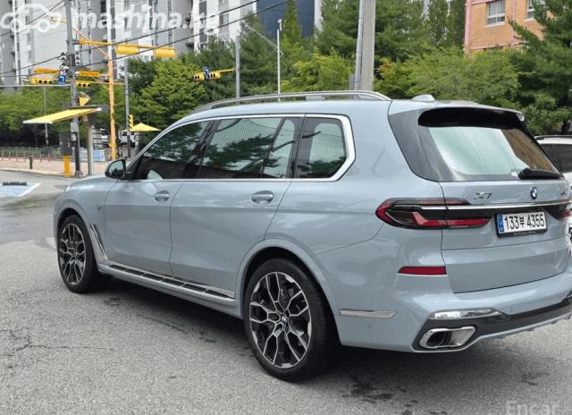 BMW X7 I (G07) Рестайлинг 40i 3.0 AT 4WD