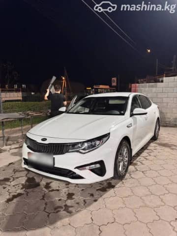 Kia K5 II 2.0 AT