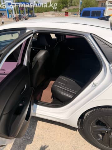 Hyundai Avante VII 1.6hyb AMT