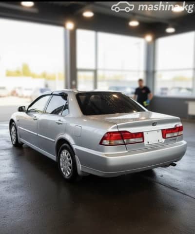 Honda Accord VI 1.8 AT