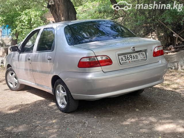 Fiat Albea I Рестайлинг 1.4 MT