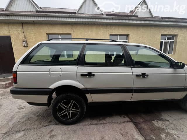 Volkswagen Passat B3 1.8 MT