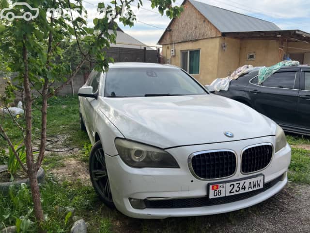 BMW 7 серии V (F01/F02/F04) 750Li 4.4 AT