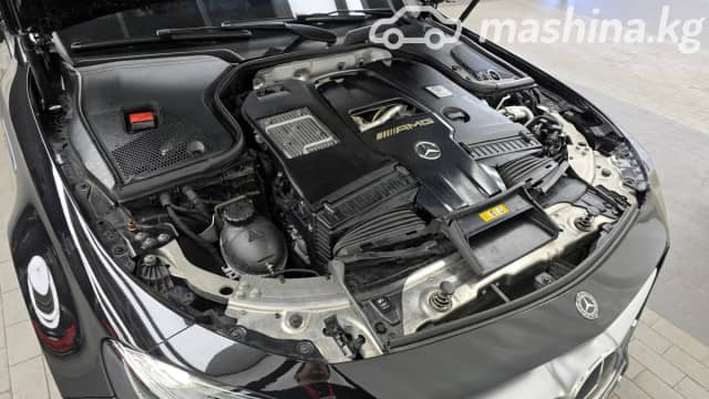 Mercedes-Benz E-Класс AMG V (W213) 63 AMG 4.0 AT 4WD