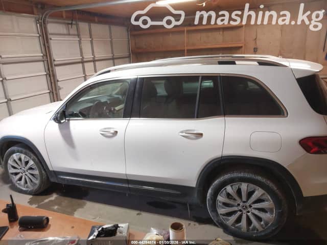 Mercedes-Benz GLB I (X247) 250 2.0 AMT 4WD