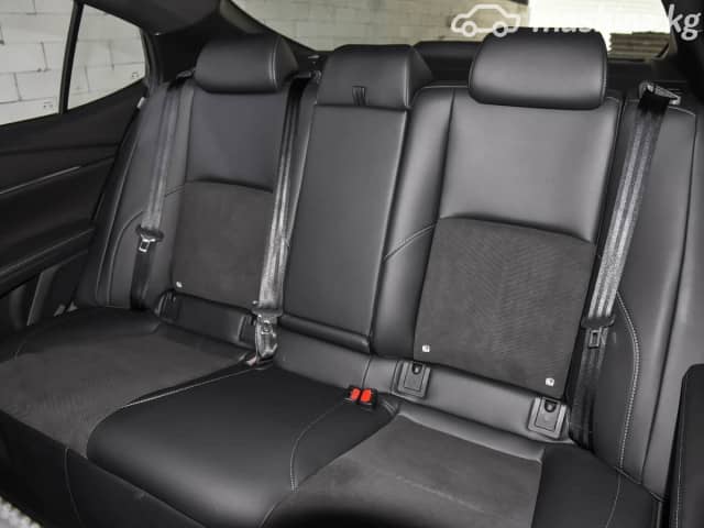 Toyota Camry IX (XV80) China Market 2.0hyb CVT