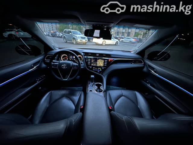 Toyota Camry VIII (XV70) 2.5 AT