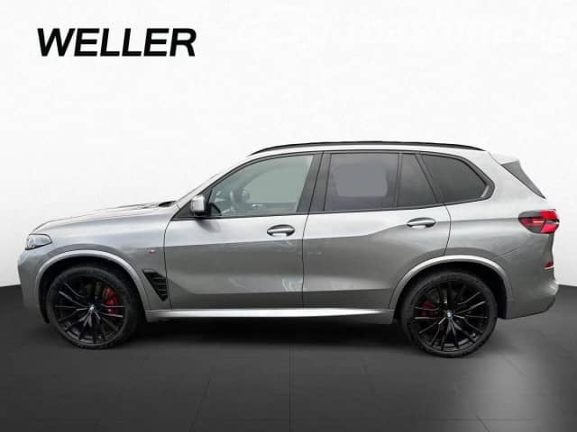BMW X5 IV (G05/G18) Рестайлинг 40i 3.0 AT 4WD