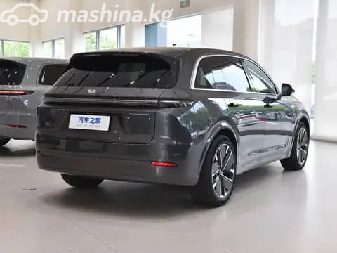 LiXiang L7 Рестайлинг 1.5hyb AT 4WD