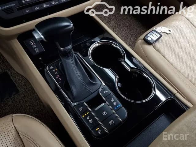 Kia Carnival III 2.2d AT