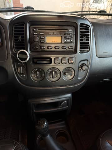 Ford Maverick II 2.0 MT 4WD