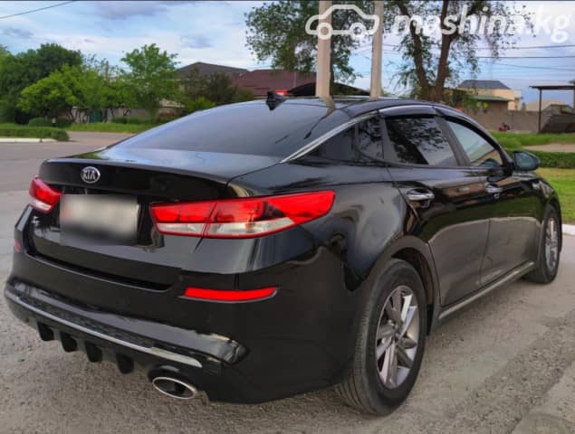 Kia K5 II 2.0 AT