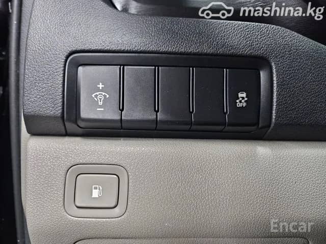 Kia Carnival III 2.2d AT