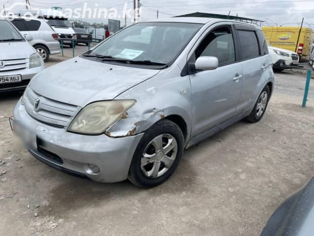 Toyota Ist I 1.3 AT