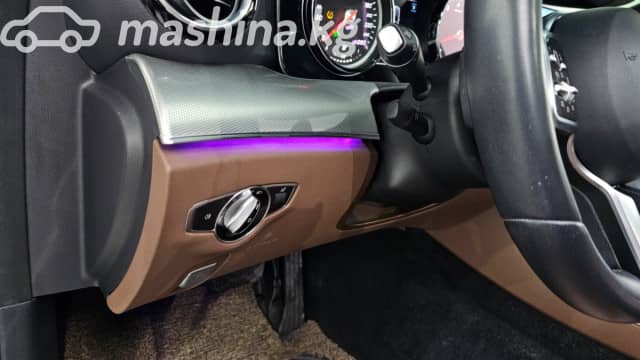 Mercedes-Benz E-Класс V (W213, S213, C238) 300 2.0 AT