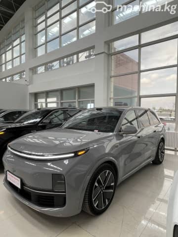 LiXiang L9 Рестайлинг 1.5hyb AT 4WD