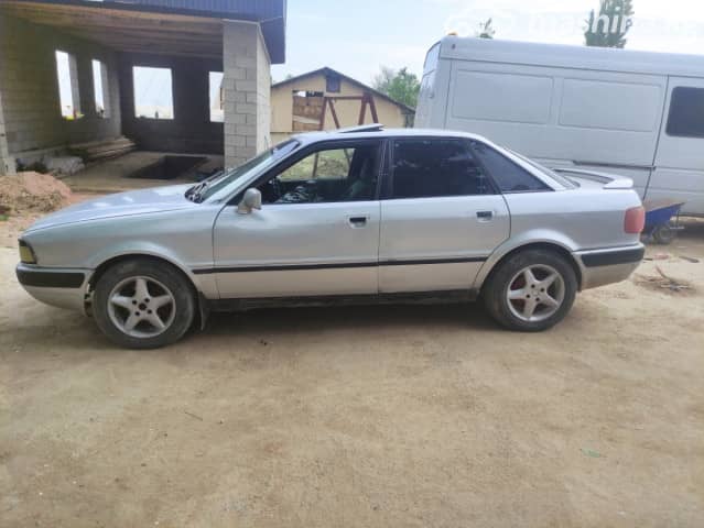Audi 80 V (B4) 2.0 MT