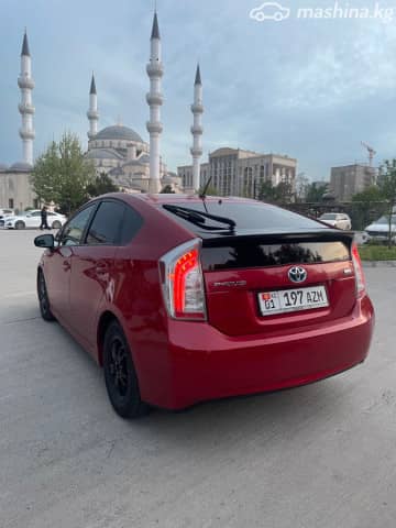 Toyota Prius III Рестайлинг (XW30) Plug-in Hybrid 1.8hyb AT