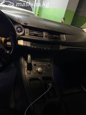 Lexus CT I Рестайлинг 200h 1.8hyb CVT
