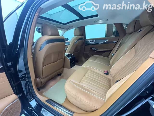 Hongqi H9 2.0 AMT
