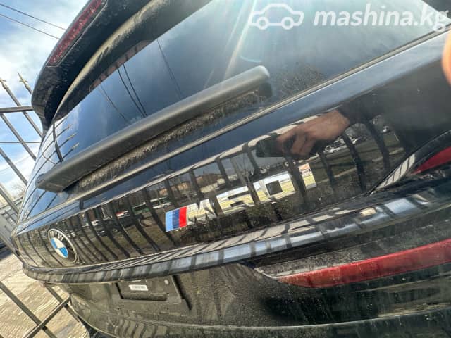 BMW X7 I (G07) Рестайлинг M60i 4.4 AT 4WD