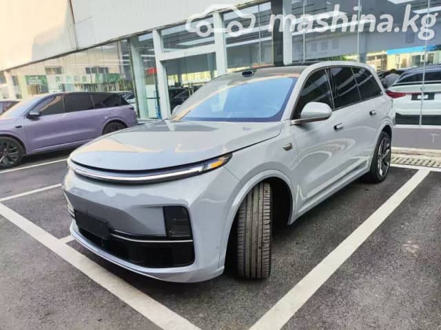 LiXiang L9 Рестайлинг 1.5hyb AT 4WD