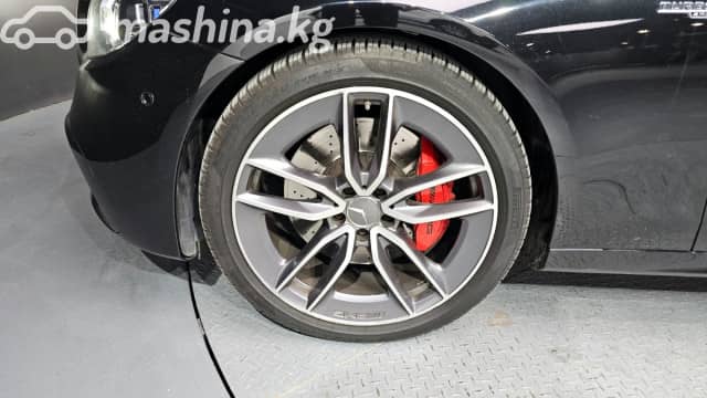 Mercedes-Benz E-Класс AMG V (W213) Рестайлинг 53 AMG 3.0 AT 4WD