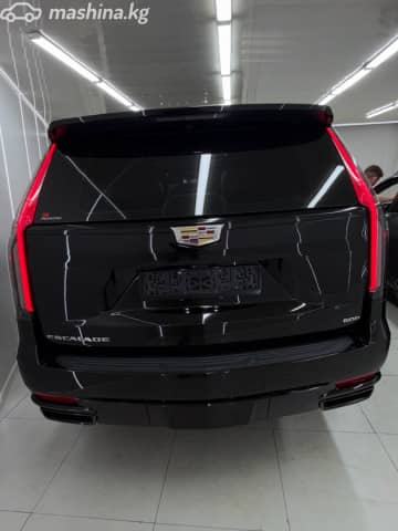 Cadillac Escalade V 6.2 AT 4WD