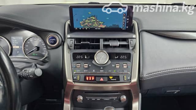 Lexus NX I Рестайлинг 300h 2.5hyb CVT 4WD