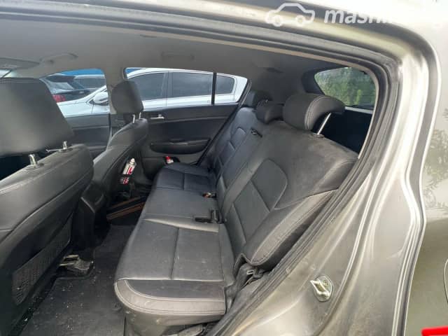 Kia Sportage IV Рестайлинг 2.0d AT 4WD