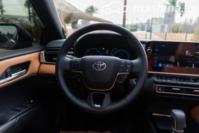 Toyota Camry IX (XV80) 2.5hyb CVT