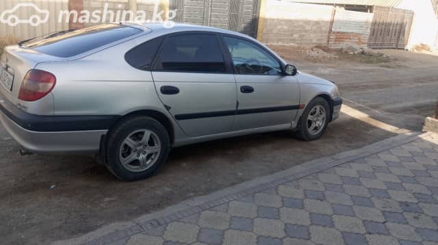 Toyota Avensis I Рестайлинг 1.8 AT