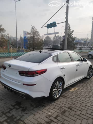 Kia K5 II 2.0 AT