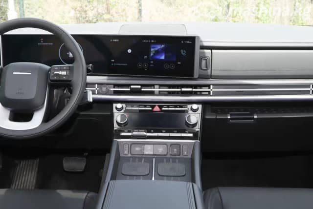 Hyundai Santa Fe V (MX5) 2.0AT 4WD