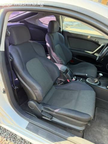 Hyundai Tuscani 2.0 MT