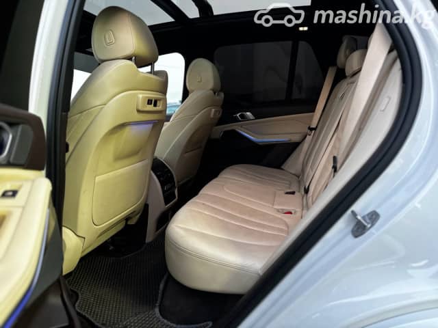 BMW X5 IV (G05/G18) 40i 3.0 AT 4WD