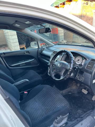 Honda Stream I 1.7 AT