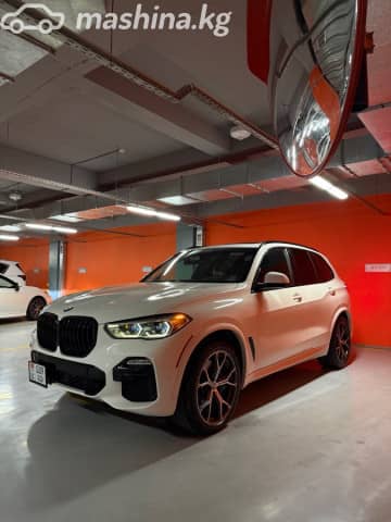 BMW X5 IV (G05/G18) 50i 4.4 AT 4WD